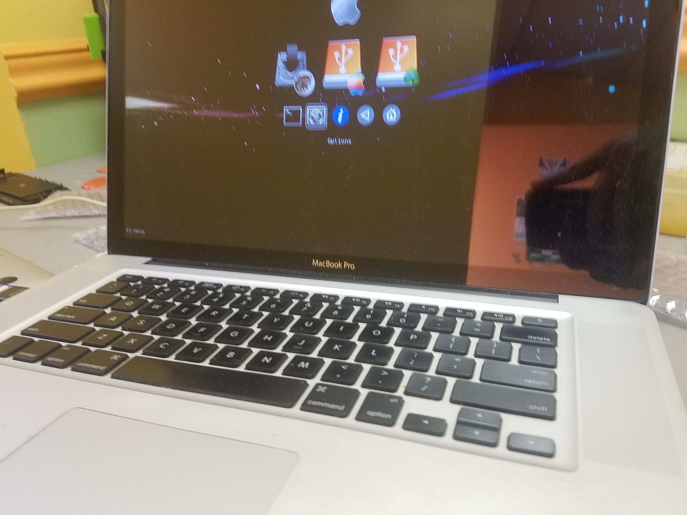 PC repair and laptop repair workbench